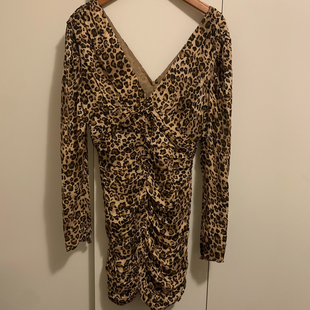 BNWT NICHOLAS leopard ruched dress- perfect